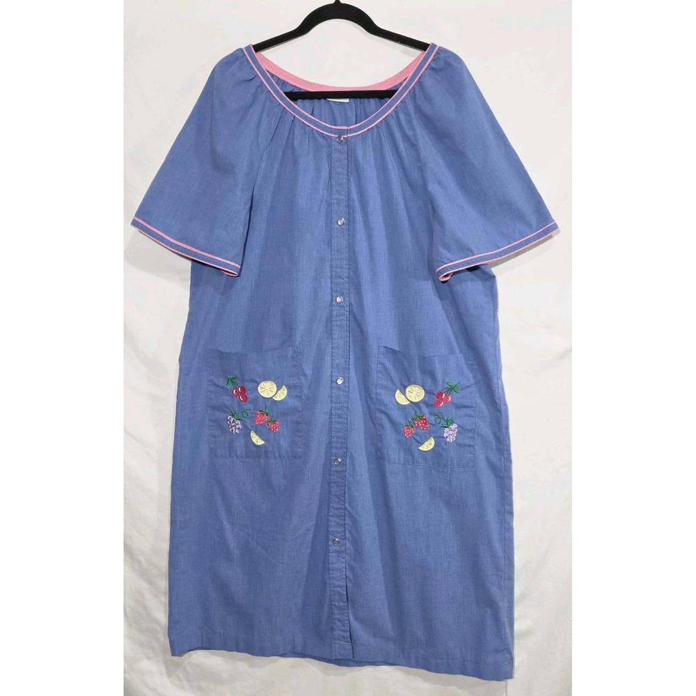 Vintage Snap Front Chambray House Dress Muumuu Embroidered Fruits On Pockets